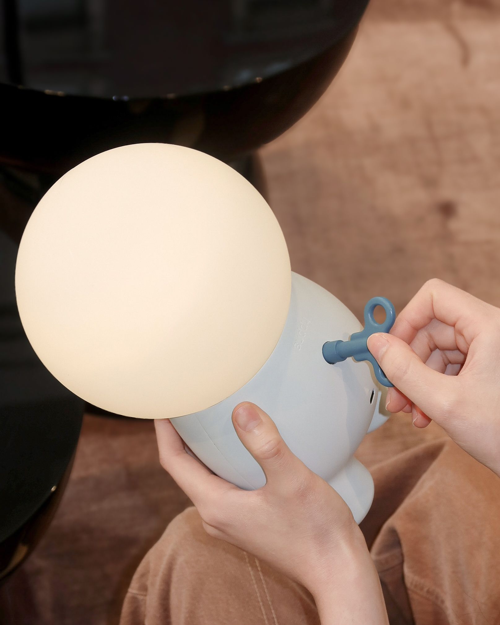 Teddy Portable Mood & Table Lamp - Winding Key